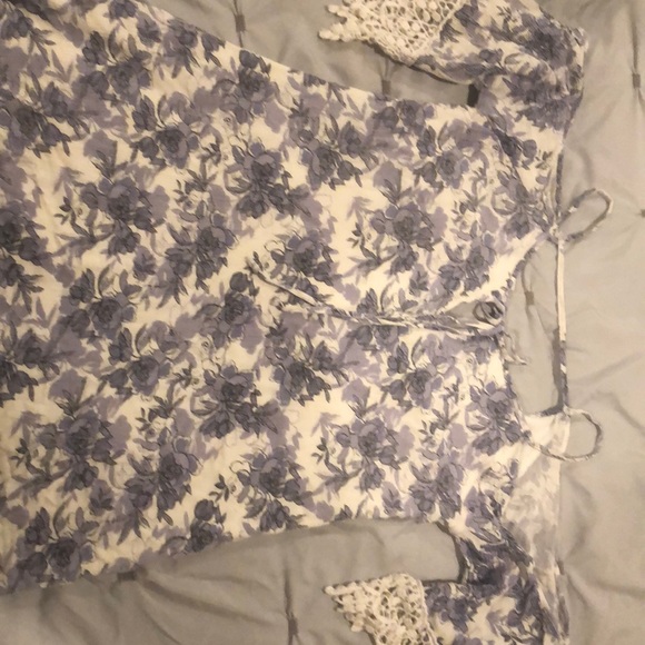 Off shoulder blouse - Picture 1 of 3